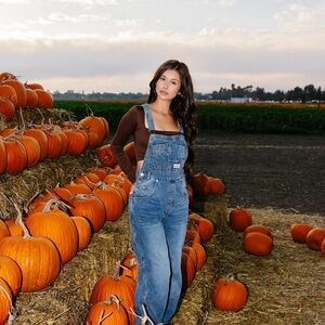 Stylish Blue Denim Overalls for Women
